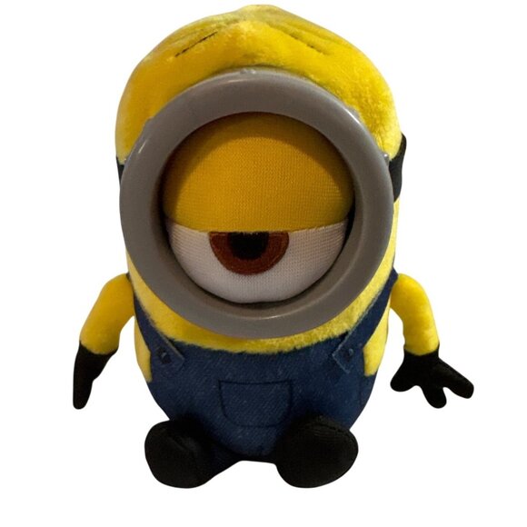 Minions The Rise Of Gru Stuart Plush Toy 5" Illumination One Eye & Denim Outfit - Picture 1 of 8